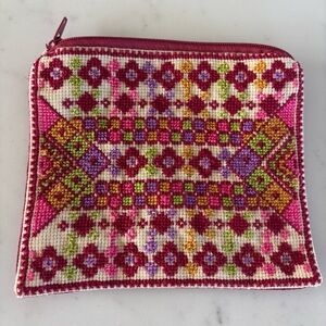 Assumoud Handmade Pouch